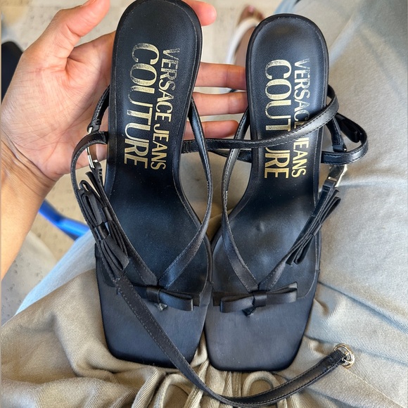 Versace Heels Sz 39 - Picture 6 of 8